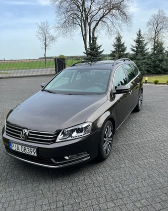 Volkswagen Passat cena 41500 przebieg: 218500, rok produkcji 2014 z Jarocin małe 67
